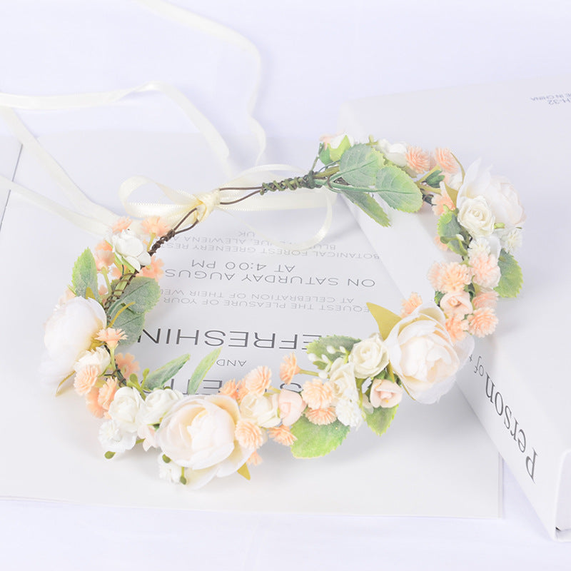 Couronne de fleurs pour adolescente – Charlotte