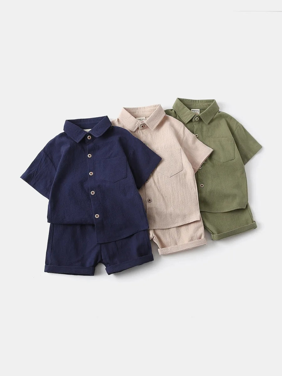 Nouvel ensemble de vêtements d'été pour enfants 2-6T, version coréenne, tenue ample pour enfants, 2 pièces, chemises fines de couleur unie pour garçons + shorts