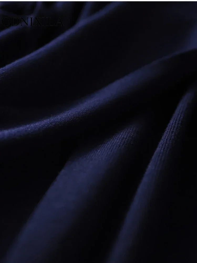 Robe ample à col en V — Calixte